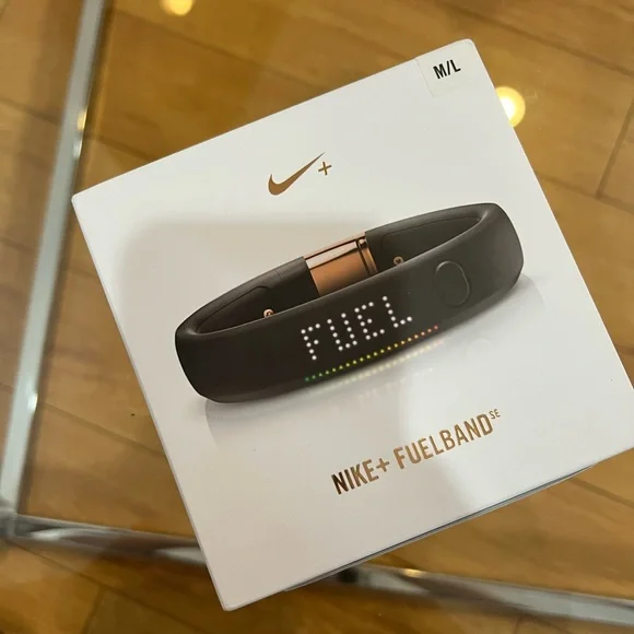 Nike fuel band gold sale